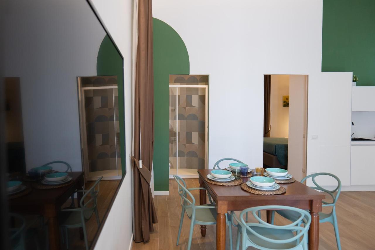 Ferienwohnung Relais Palazzo Olimpia - Corso Vittorio Emanuele Salerno Exterior foto