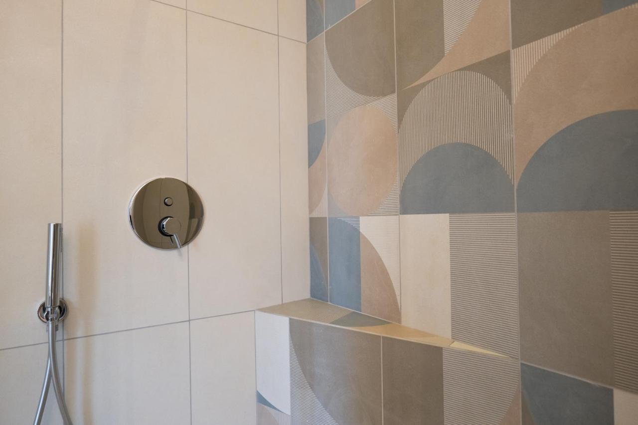 Ferienwohnung Relais Palazzo Olimpia - Corso Vittorio Emanuele Salerno Exterior foto