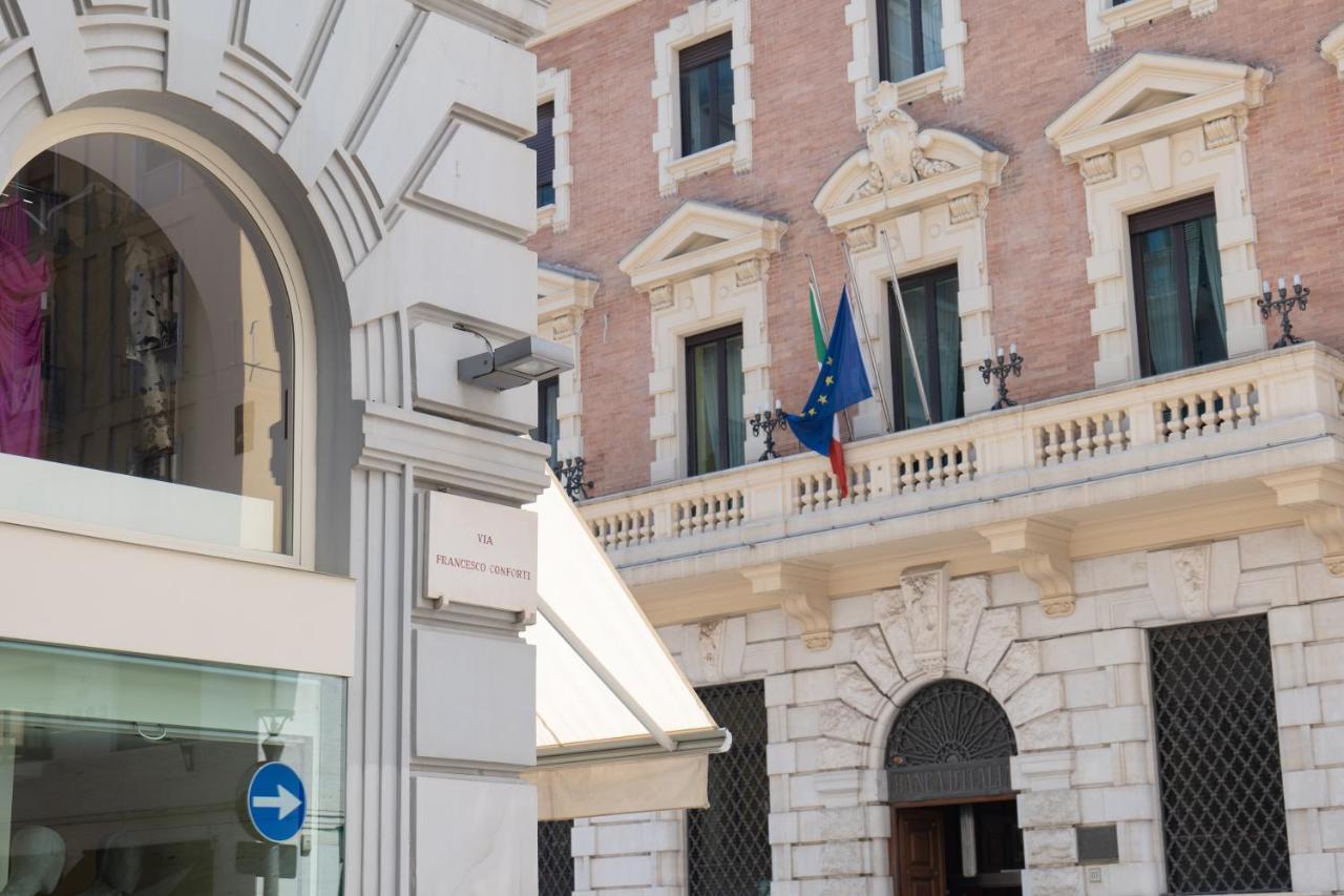 Ferienwohnung Relais Palazzo Olimpia - Corso Vittorio Emanuele Salerno Exterior foto