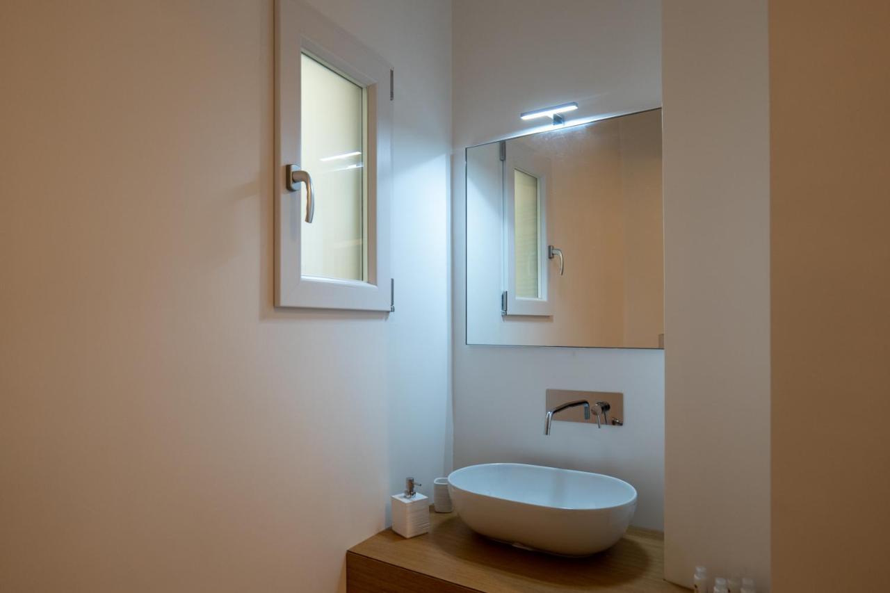 Ferienwohnung Relais Palazzo Olimpia - Corso Vittorio Emanuele Salerno Exterior foto