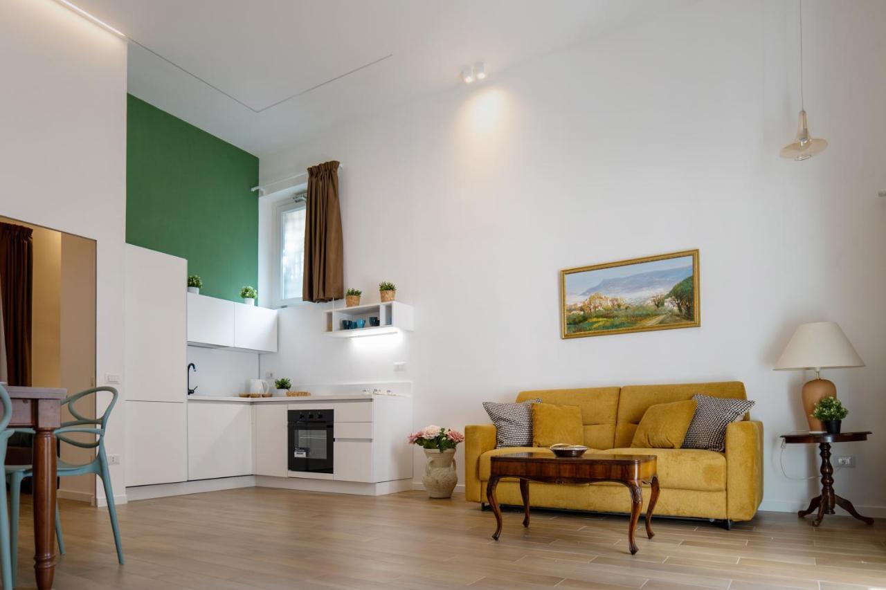 Ferienwohnung Relais Palazzo Olimpia - Corso Vittorio Emanuele Salerno Exterior foto