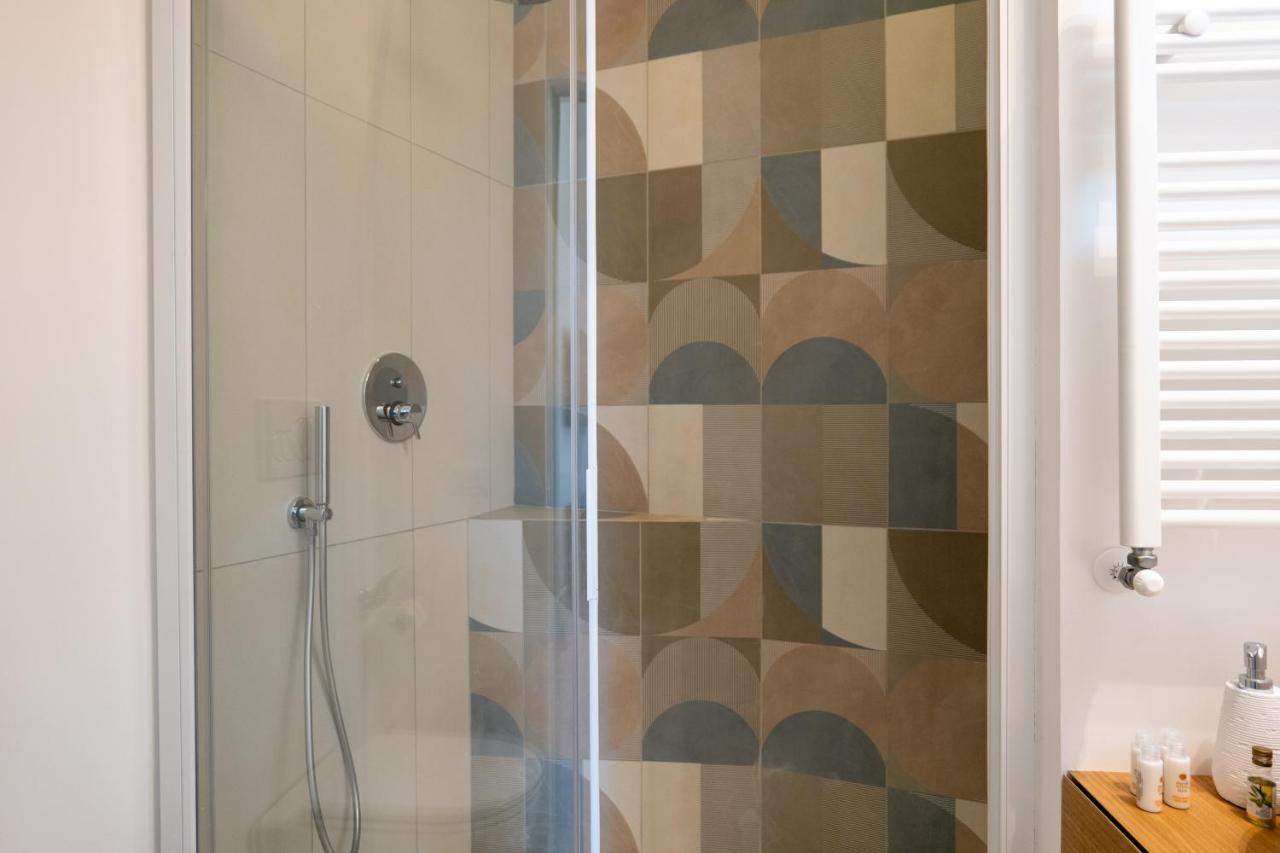 Ferienwohnung Relais Palazzo Olimpia - Corso Vittorio Emanuele Salerno Exterior foto