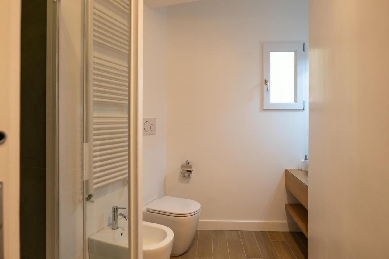 Ferienwohnung Relais Palazzo Olimpia - Corso Vittorio Emanuele Salerno Exterior foto